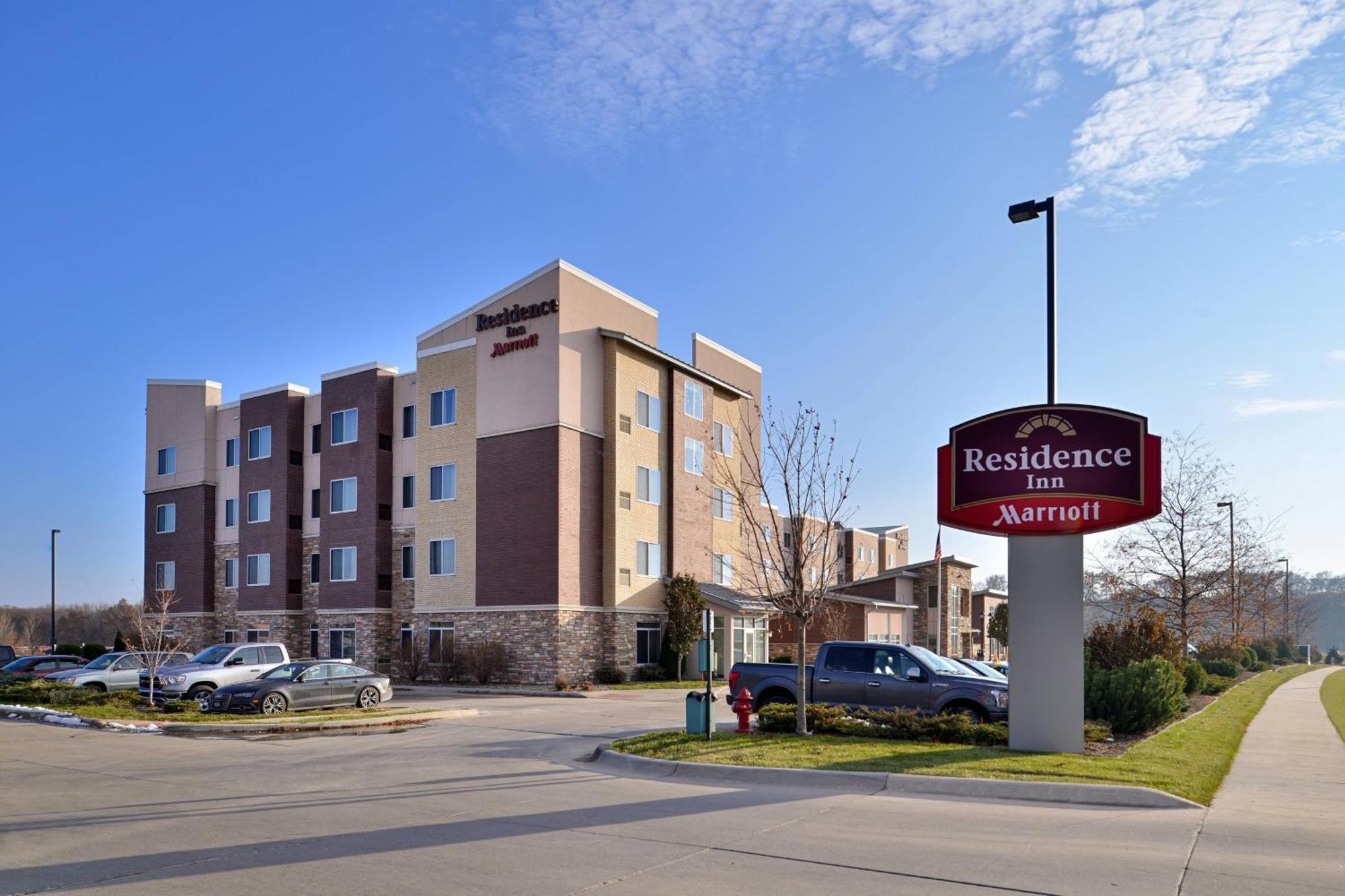 Residence Inn By Marriott Coralville Exterior foto